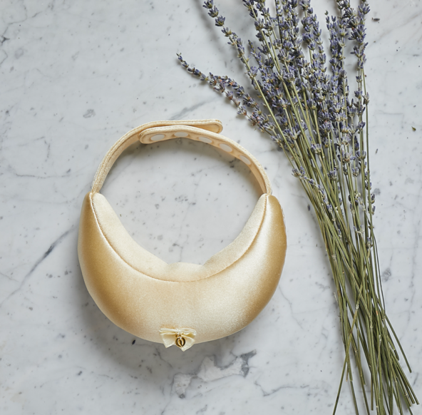 Intimia® Neck Pillow